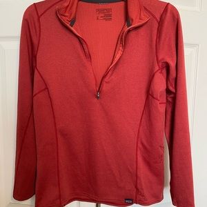 Patagonia midweight capilene baselayer - Red, size Medium